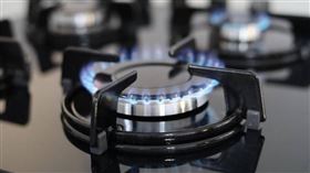 ▲一名網友表示自己在提到嵌入式瓦斯爐時，讀音是「ㄑㄧㄢ」；但有人會使用「崁（ㄎㄢˇ）入式瓦斯爐」。讓他不禁質疑哪個才是正確用法。（示意圖／翻攝pixabay）