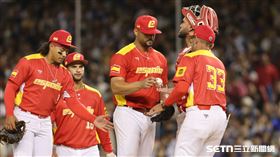 ▲WBC資格賽，西班牙先發投手雷法2.1局失2分退場。（圖／記者劉彥池攝影）