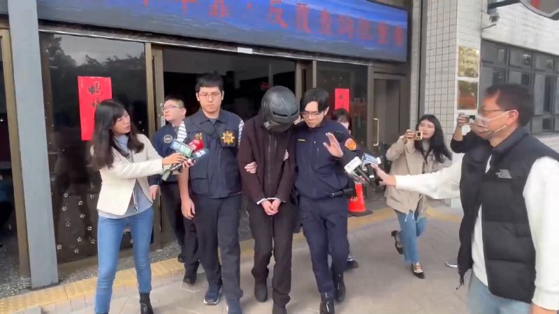 新北2歲童遭虐慘死！狠父施暴母冷眼起訴