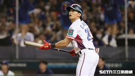 ▲WBC資格賽對西班牙，台灣隊長陳傑憲敲出二壘安打。（圖／記者劉彥池攝影）