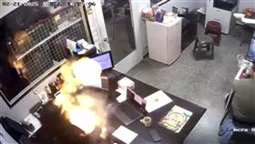 行動電源,充電,起火,爆炸（圖／翻攝畫面）