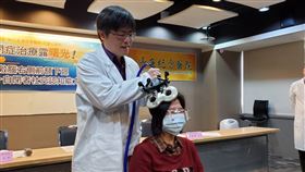 長庚醫院發表最新研究，刺激腦右側前額下迴可提升自閉者社交認知能力。（圖／長庚醫院提供）