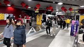 台灣燈會最後週末  機捷進出站順暢2025台灣燈會即將閉幕，22日迎來最後一個週末假期。桃園市政府表示，交通疏導策略調整奏效，機捷各站進出順暢。（桃園市政府提供）中央社記者葉臻傳真 114年2月22日