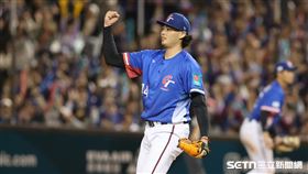 ▲WBC資格賽對南非，台灣隊第3任投手陳柏毓飆出三振化解危機。（圖／記者劉彥池攝影）