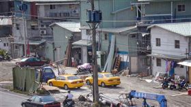 豆干厝沒拆完成民宅　老司機的青春藏隱憂