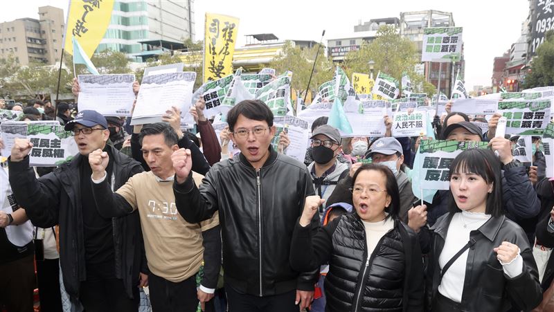 黃國昌喊掃除綠衛兵　他曝中學者驚心一句