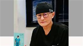 「我食指比那短」挨批噁！婦科醫PO兒對話