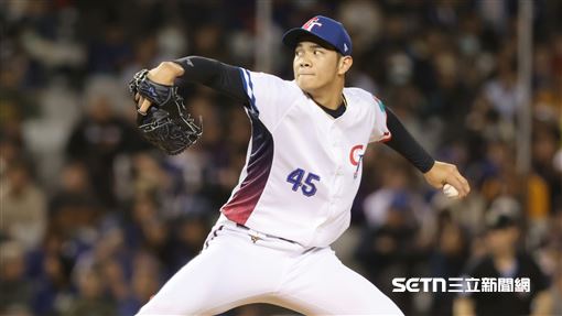 搭機旁邊坐日本球星　林維恩詢問幫忙一事