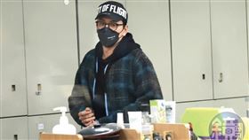 王大陸砸百萬找犯罪集團操作逃避兵役，本月18日遭拘提，訊問後以15萬元交保。