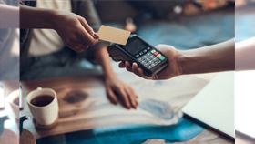 赴日韓狂掃貨！日圓貶帶旺消費　台人海外刷卡破2314億　單筆最高在澳門

出國刷卡消費 信用卡(圖／翻攝自pixabay)