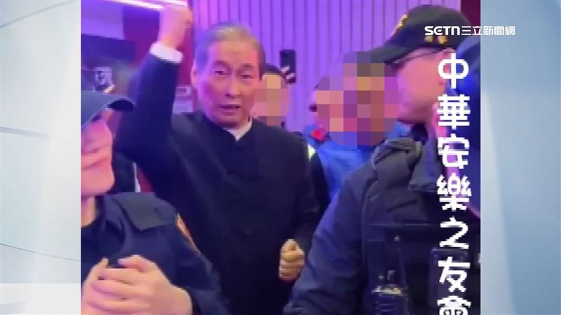 白狼餐會遭盤查　爆氣怒轟警方刻意針對