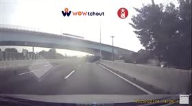 嘉義,國道,轎車,失控,疲勞駕駛,精神不濟