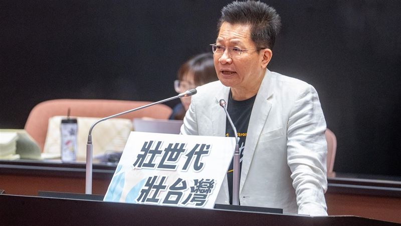 高喊哈雷路亞後辭立委　吳春城下一步曝光