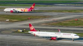 大陸吉祥航空給乘客過期堅果一事，近日在網路上引起關注。（圖／翻攝自吉祥航空官網）