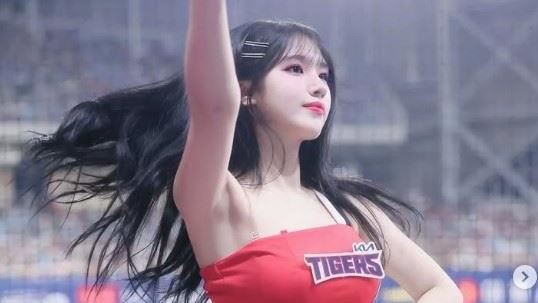 廉世彬來樂天引爆話題　背號24小秘密曝光