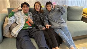 梁赫群（左起）、直播主波波、徐小可揭密直播主帶貨秘訣。（圖／八大提供）