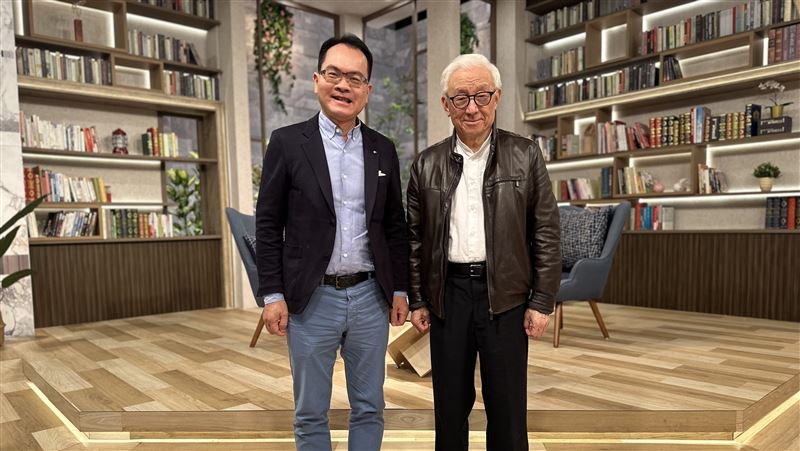 曹興誠：不獨立於中共之外要去哪生存？