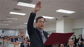 食藥署今宣佈新任署長由國立臺灣大學醫學院毒理學研究所教授兼所長姜至剛接任。（圖／食藥署提供）