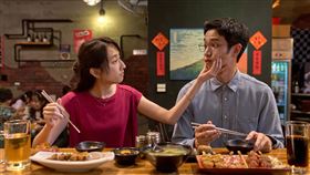 柯佳嬿、劉以豪皆相信這世上有靈魂伴侶的存在。（圖／Netflix提供）