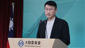 陸委會副主委梁文傑主持例行記者會大陸委員會（陸委會）27日下午召開例行記者會，由副主委兼發言人梁文傑主持。中央社記者李雅雯攝  114年2月27日