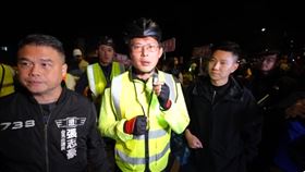 民眾黨一日北高，黃國昌受訪。(圖/翻攝畫面)