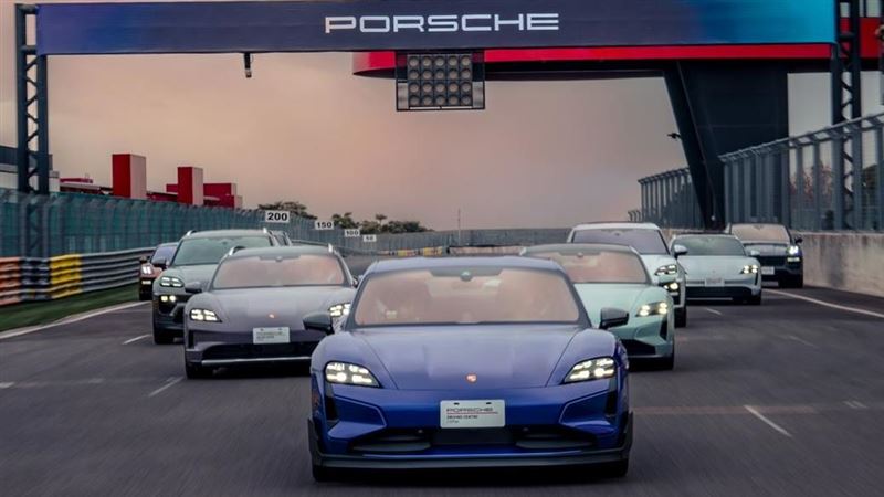 保時捷電動雙強　登上賽道展現實力