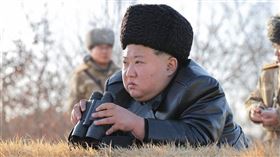 26日北韓在朝鮮半島西岸海域進行巡弋飛彈試射行動，領導人金正恩到場監督。（圖／翻攝自北韓中央通信社）