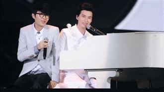 嚴爵視方大同為神！悲悼「天國玩音樂了」