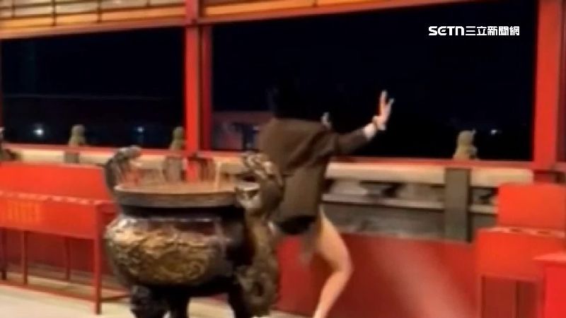 獨／烘爐地熱褲辣舞謝土地公？專家喊毋通