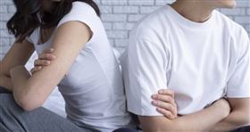 尪8年沒給錢　妻家事通包忙15hr遭酸啃老