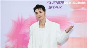 黃偉晉擔任《2024超級巨星紅白藝能大賞》白隊隊長（圖／記者鄭孟晃攝）