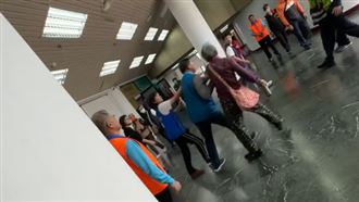 葉霸嗆傅崐萁被拉走新視角曝　校友炸鍋