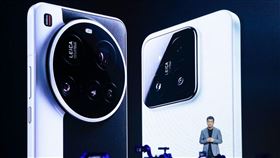 小米在一年一度的手機界盛事MWC 2025展前正式揭曉國際版小米15、15 Ultra上市消息。（圖／小米提供）