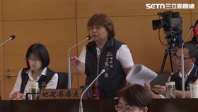 台中市地政局長吳存金，涉嫌「首長特別費」支領問題，遭檢調、廉政單位搜索，台中市府今日一早隨即發出聲明，證實吳存金請辭獲准，強調將配合調查絕不護短；不過「地政局」一年特支費預算也才47萬，吳存金交保費用卻高達100萬，也不禁讓人懷疑，檢調到底掌握了哪些具有一定分量的關鍵證據。