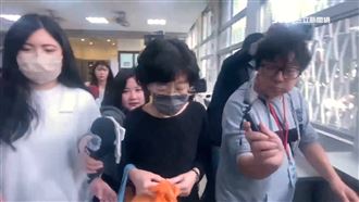 盼北所同意奔喪！陳佩琪曝柯文哲躲棉被哭