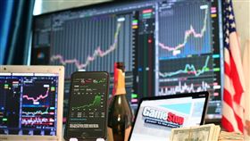 股市行情模擬圖
(圖／Pixabay)
