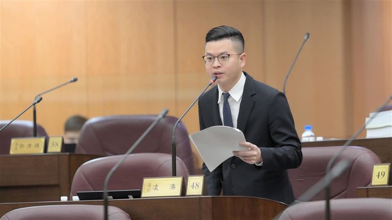 凌濤遭爆「露鳥」性騷　吳靜怡：盛傳許久