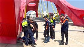 雲林北港大橋驚傳墜落？警消搜索竟鬧烏龍