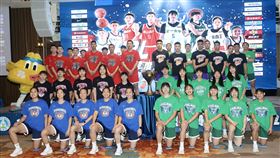 HBL總決賽　3/8、9台北小巨蛋登場（1）113學年度高中籃球聯賽（HBL）總決賽賽前記者會4日在台北舉行，男、女4強共8支隊伍的球員出席，8日至9日將前進台北小巨蛋爭奪聯賽最高榮譽。中央社記者張皓安攝　114年3月4日