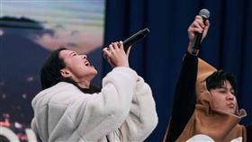 歌手陳忻玥歌詞被改編（圖／薩泰爾提供）