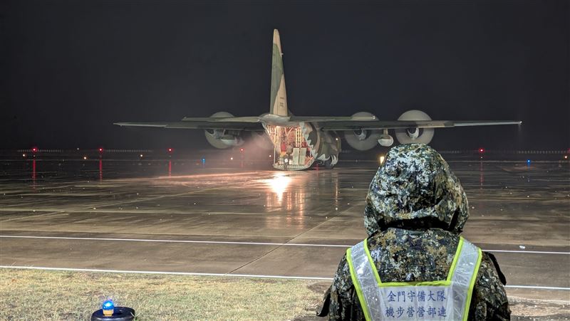 霧鎖金門3日仍有旅客滯留　軍機疏運高雄