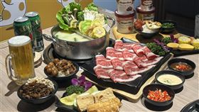 肉之間歡樂吧超過70種食材(馬辣集團 提供)