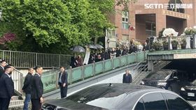 竹聯幫煮黃少岑明告別式，今天移靈大安區萬善堂。（圖／民眾提供）