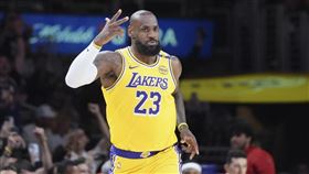 ▲詹姆斯（LeBron James）例行賽+季後賽得分突破5萬大關。（圖／美聯社／達志影像）