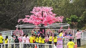 ▲特別打造多項免費遊樂設施邀親子同樂。（圖／新竹太初玄清宮提供）