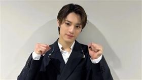 日星上村謙信突然被公司終止合約，竟因為涉嫌在香港的慶功宴對翻譯人員做出不當舉動。（網路圖片）