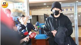 王大陸交保。(圖／趙世勳攝）
