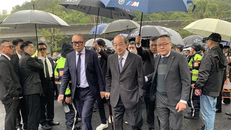 「么么」黃少岑告別式！柯建銘低調現身