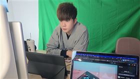 李岳重啟直播節目。（圖／李岳提供）