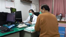 攝護腺肥大，老翁一夜20次，起床尿尿，雷射（圖／大甲李綜合醫院提供）